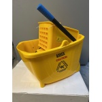 MOP BUCKET/WRINGER - Image 1
