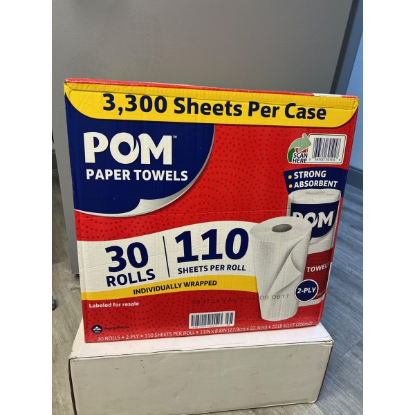 13-038 PAPER TOWELS CASE OF 30 ROLLS 110 SHEETS PER ROLL $48.99